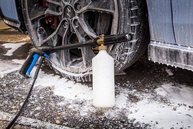 Increase Detergent Cleaning Power With a Foam Cannon