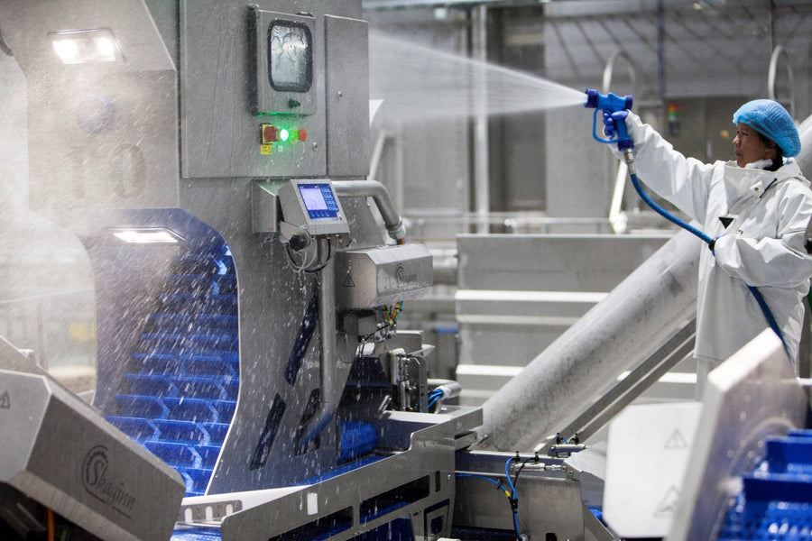 Using Pressure Washers for Food Processing Equipment